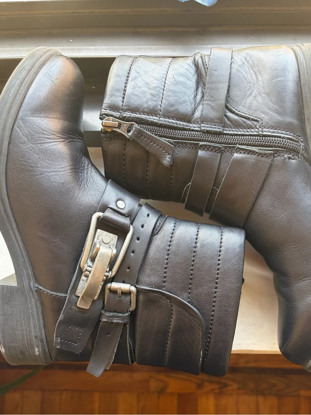 N/A classic black